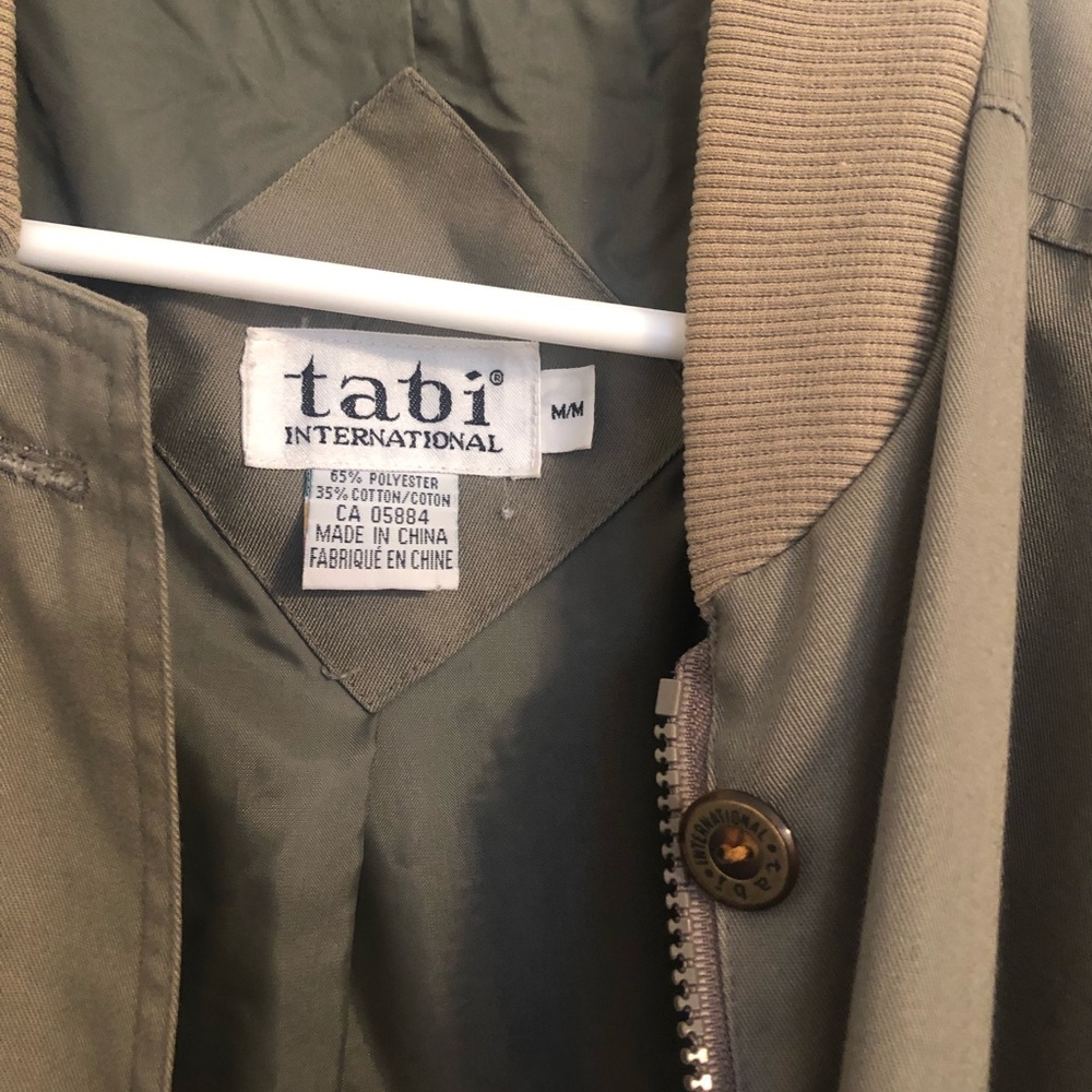Bomber jacket! - Picture 3 of 4